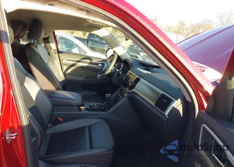 2022 Volkswagen Atlas 2.0T Se W/Technology from USA, damaged, VIN 1V2HP2CA7NC529402